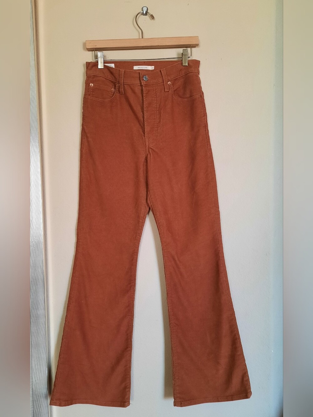Levis Premium Ribcage Flared Corduroy Pants in Rust Brown